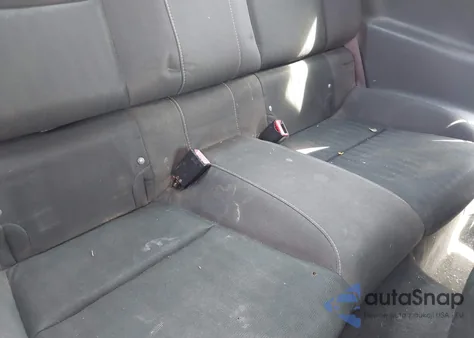 2015 Chevrolet Camaro 2Ls from USA, damaged, VIN 2G1FB1E38F9237288